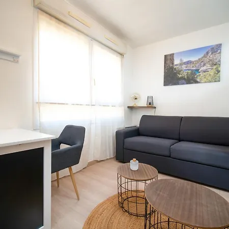 Equipe Avec Parking A 6min A Pied De La Gare St Charles 公寓